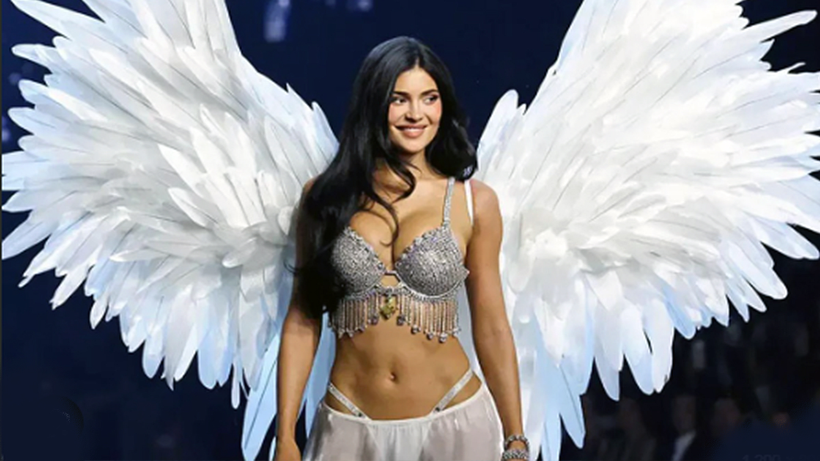 Kylie Jenner’ın 50 milyon dolarlık sütyenini Türk işadamı aldı iddiası
